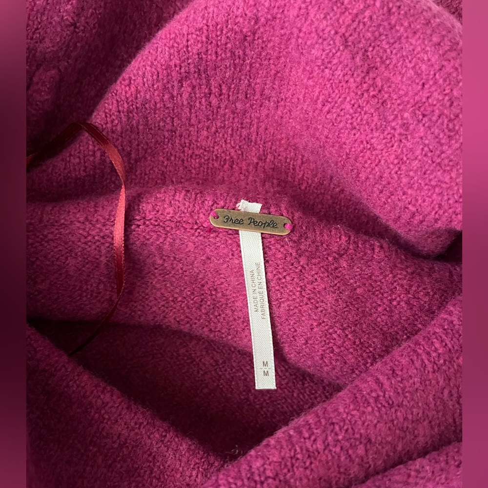 Free People | NWT Echo Beach Pullover Magic Orchid - Picture 9 of 10